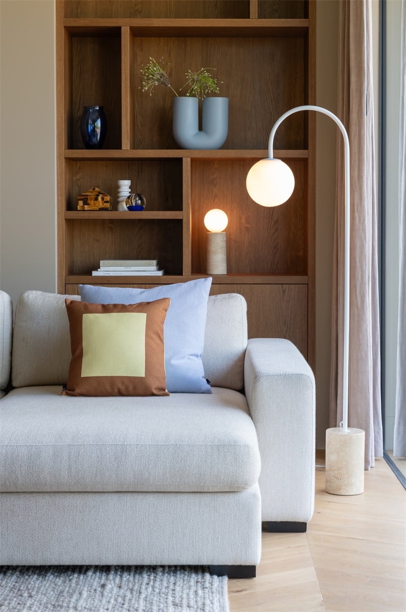 TIVOLI FLOOR LAMP - WHITE