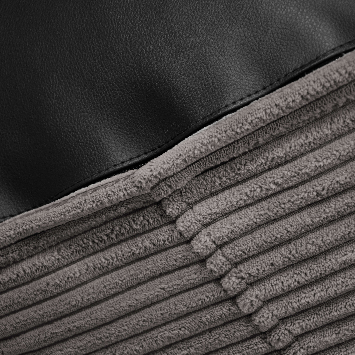 BEAN BAG OM - RIBFLUWEEL STOF