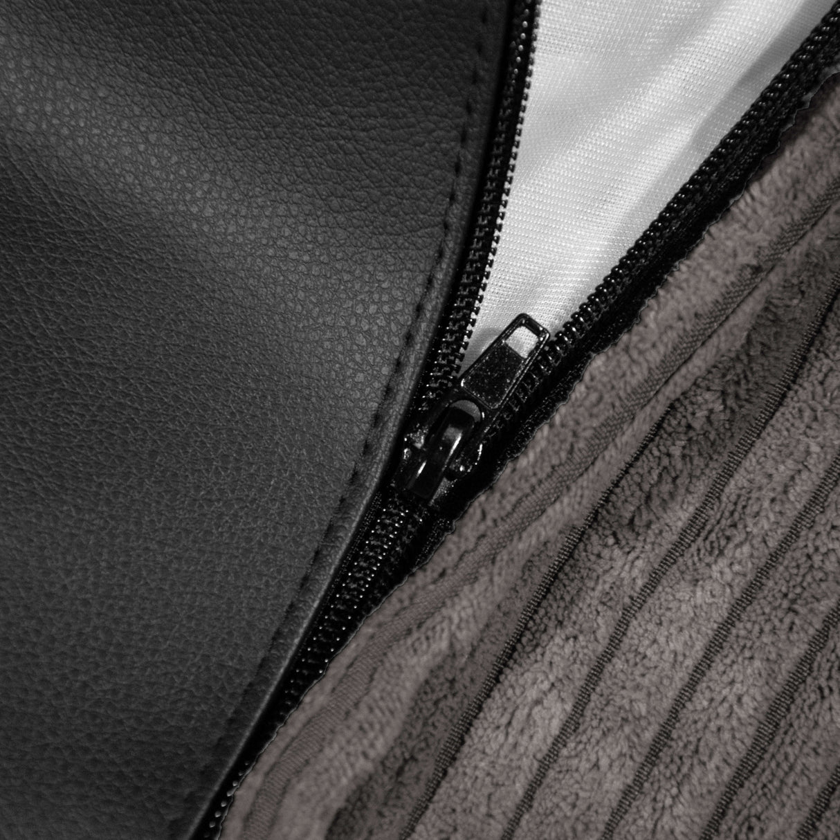 BEAN BAG OM - RIBFLUWEEL STOF