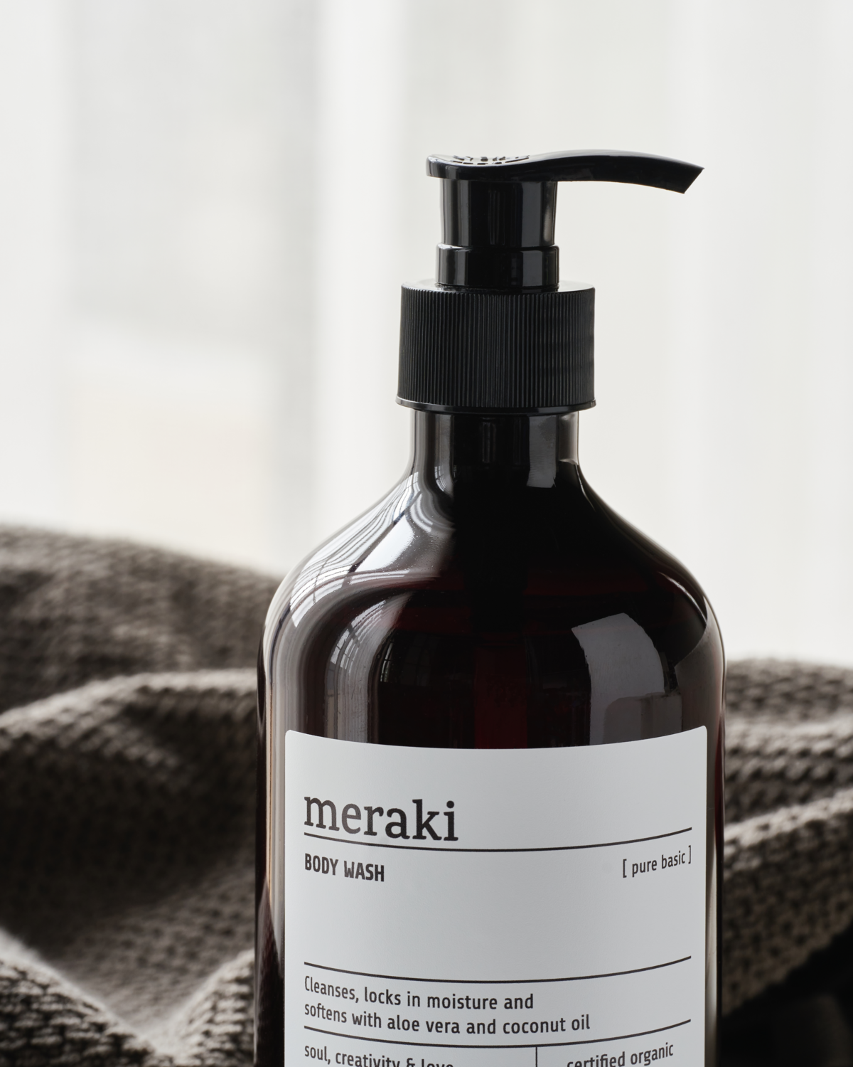 BODY WASH - PURE BASIC