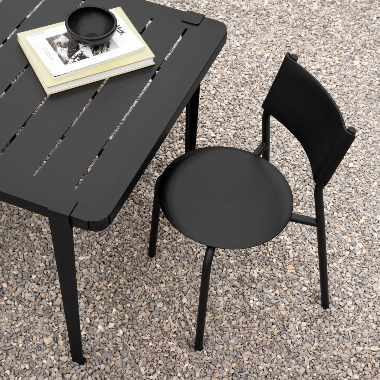 MIDI OUTDOOR CHAIR - ZWART