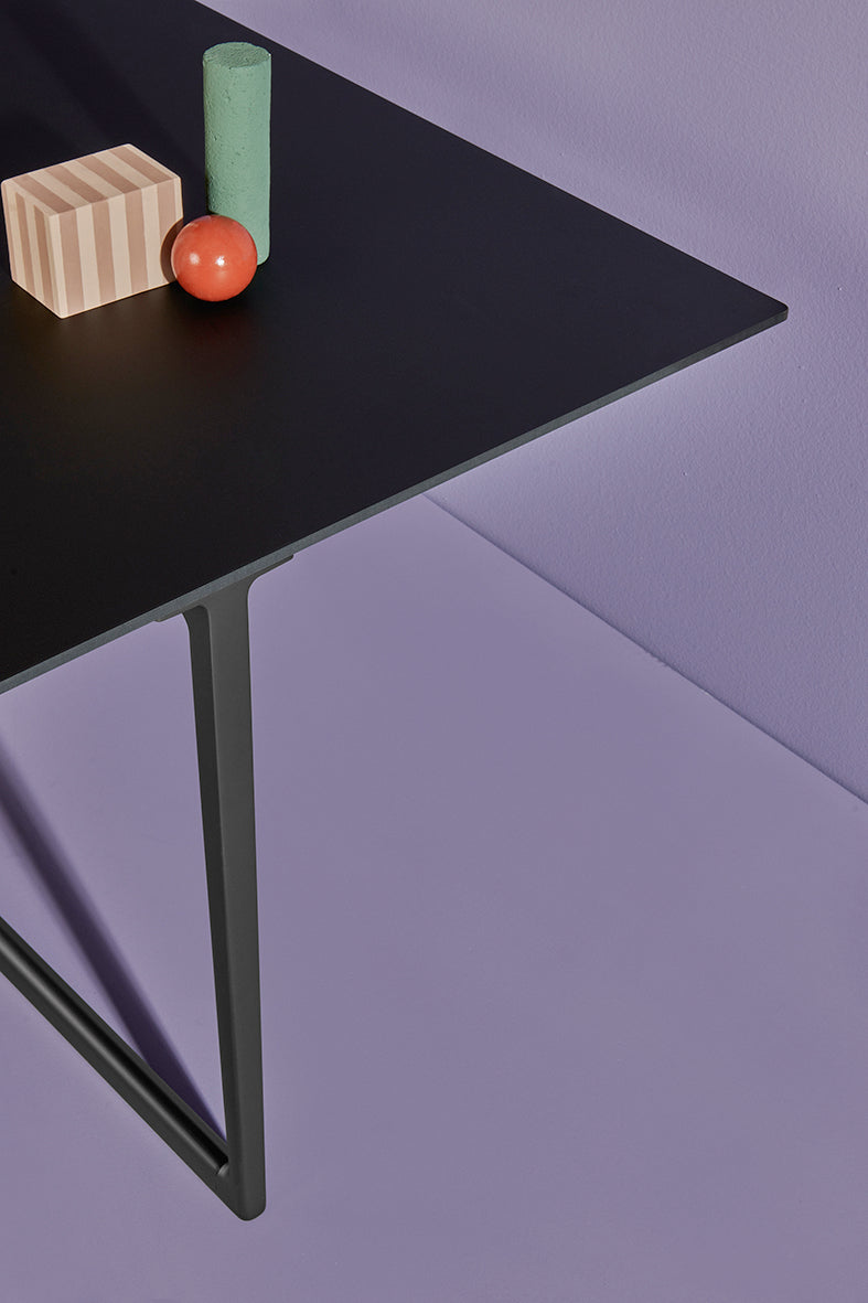 TOA INDOOR TAFEL - ZWART