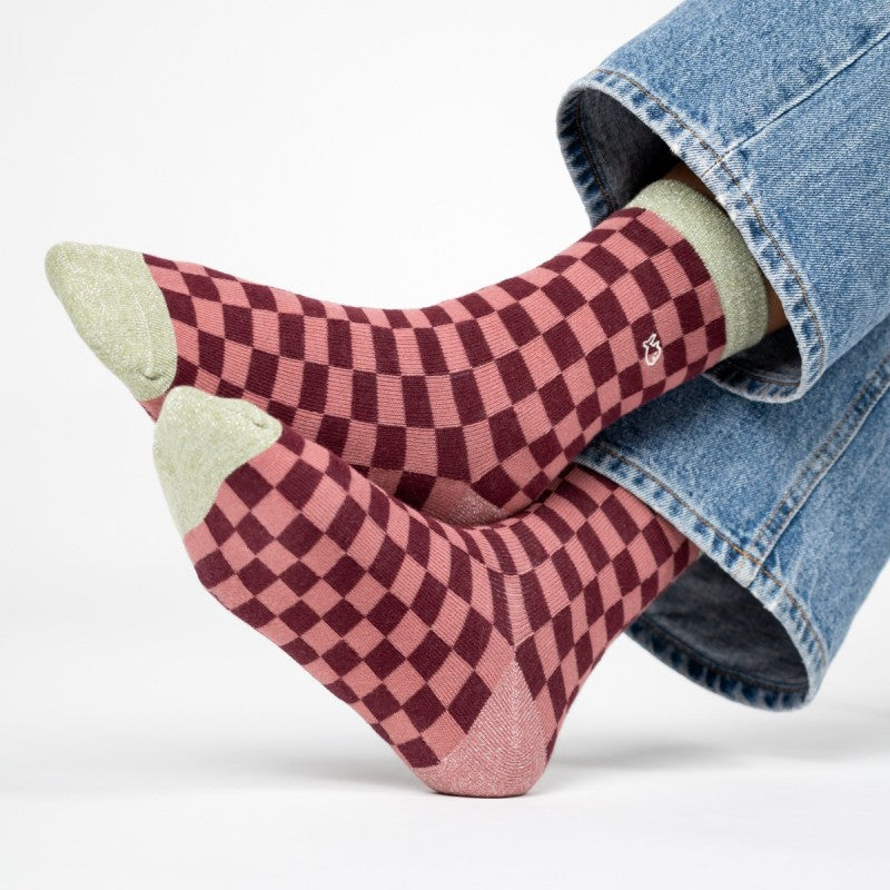 VROUWENSOKKEN - CHECKED BURGUNDY & PINK