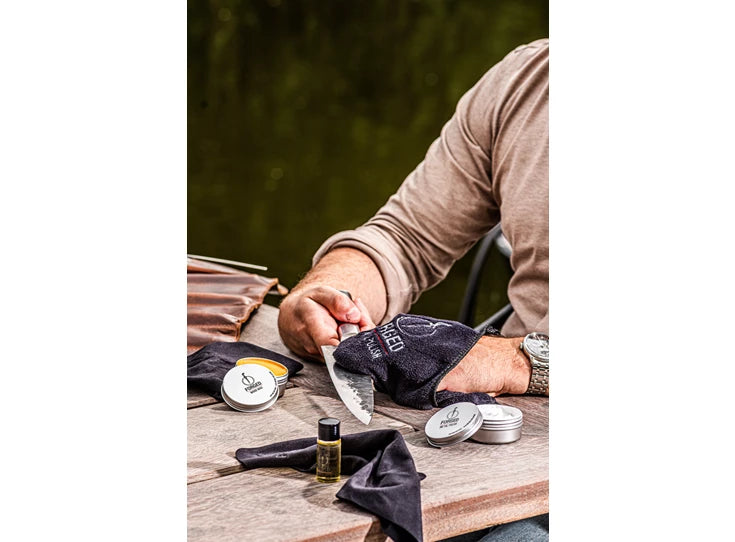 ESSENTIALS ONDERHOUDSET