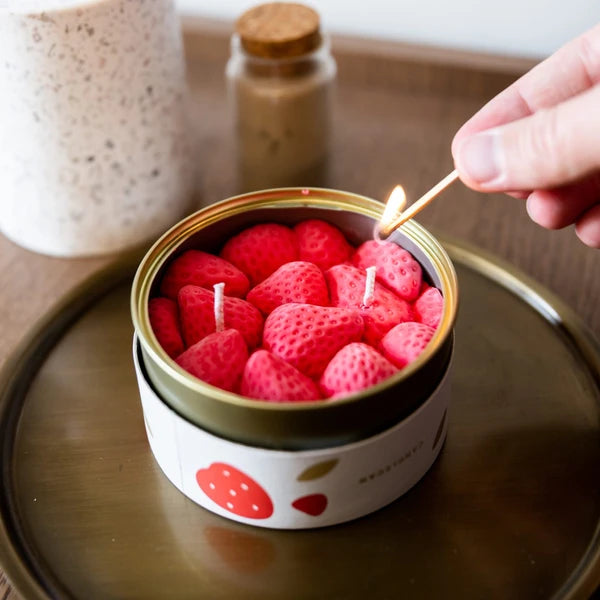 STRAWBERRIES GEURKAARS