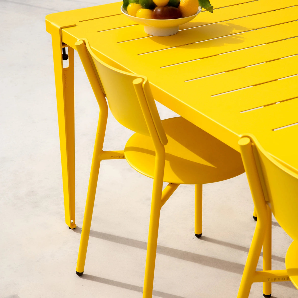 MIDI OUTDOOR CHAIR - GEEL