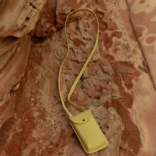 PHONE POUCH - PAMPAS