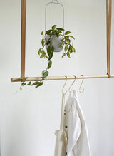 HANG BLOEMPOT - LICHTGRIJS