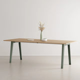 TAFEL NEW MODERN - EUCALYPTUS GREY - RECHTHOEKIG